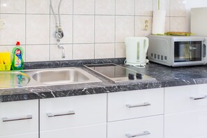 Apartment | Private kitchen