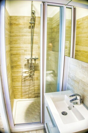 Dusche, Haartrockner