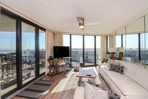 Immagine non classificata, 2 di 25, pulsante