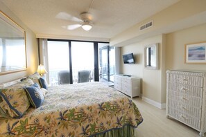 2 makuuhuonetta, silitysrauta/-lauta, ilmainen Wi-Fi, vuodevaatteet