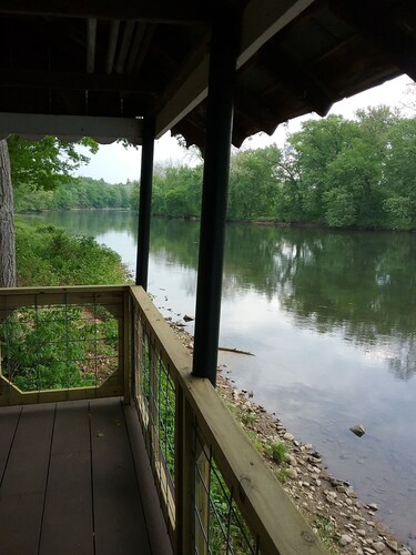 Dunns Eddy Riverfront