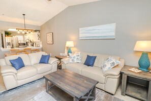 Fernseher, DVD-Player, Bücher