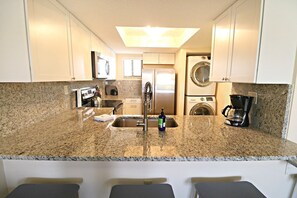 Fridge, microwave, oven, stovetop - Ocean Village Club Condo K32 (St. Augustine)