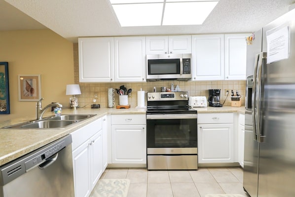 Fridge, microwave, oven, dishwasher