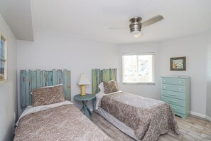 2 sovrum, strykjärn/strykbräda, gratis wi-fi och sängkläder