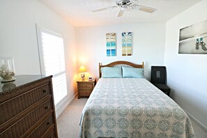 2 soverom, strykejern/-brett, wi-fi (inkludert) og sengetøy