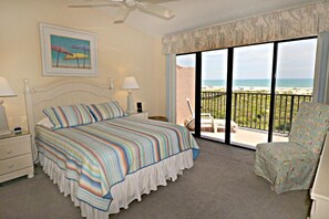 2 室のベッドルーム、アイロン / アイロン台、WiFi (無料)、ベッドシーツ