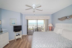 3 makuuhuonetta, silitysrauta/-lauta, ilmainen Wi-Fi, vuodevaatteet