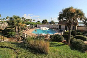 Pool - Windjammer 312 - Remodeled, Direct Oceanfront Three Bedroom Crescent Beach Condo (St. Augustine)