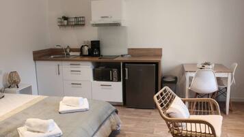 Fer et planche à repasser, Wi-Fi, draps fournis