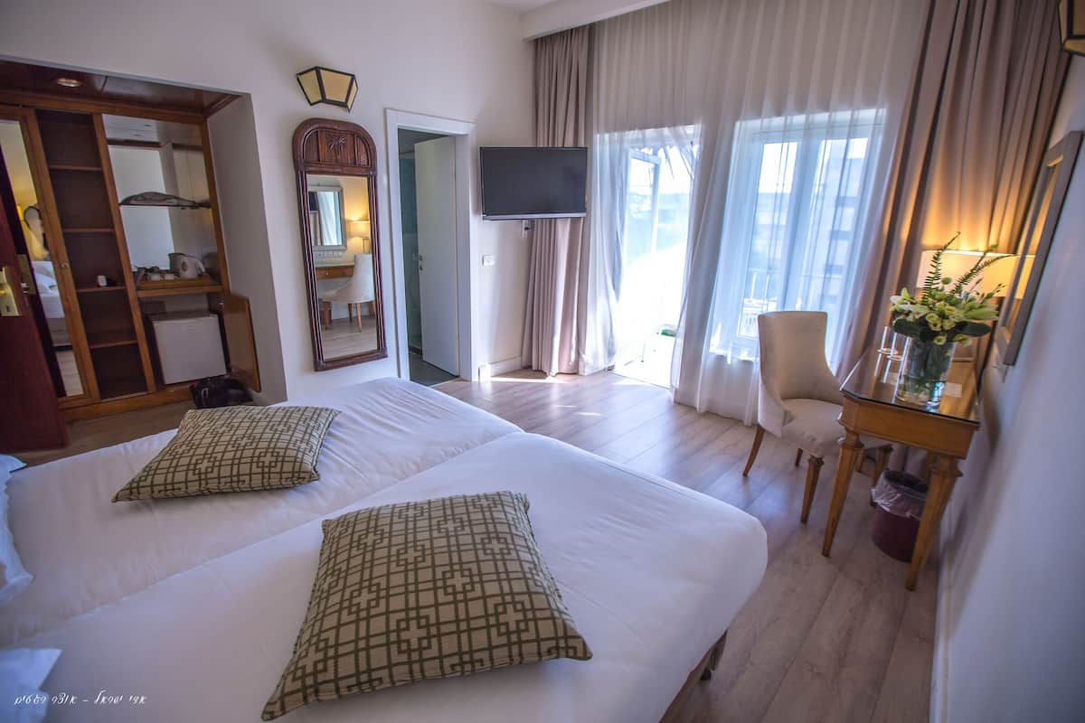 Deluxe Room | Bed sheets
