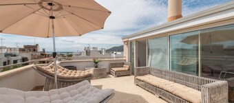 PENTHOUSE WITH SOLARIUM TERRACE