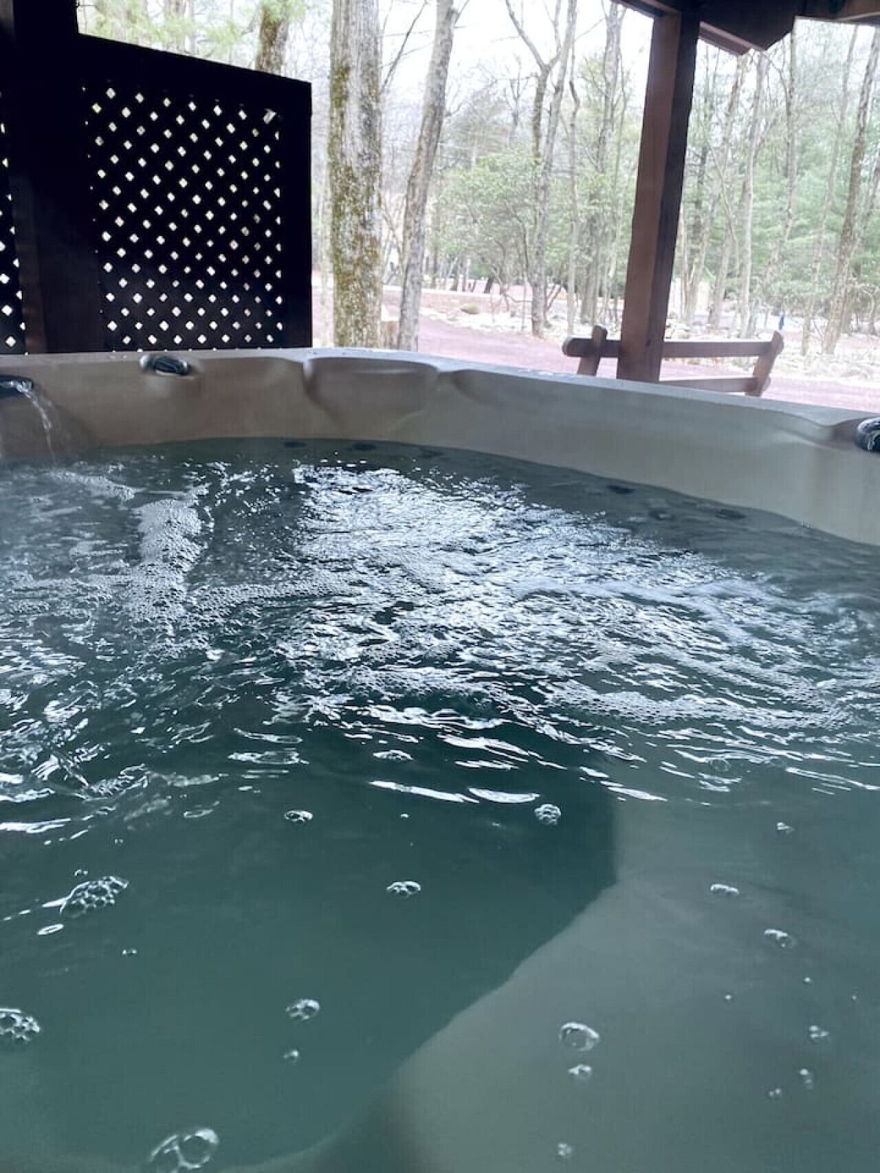 7 minutes from two different ski areas!