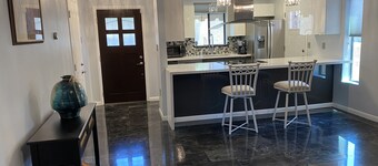 Desert Escape With Pool!