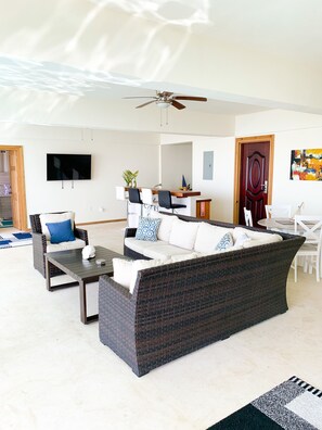 TV - New House with Amazing Views & Pool! (Falmouth Harbour)
