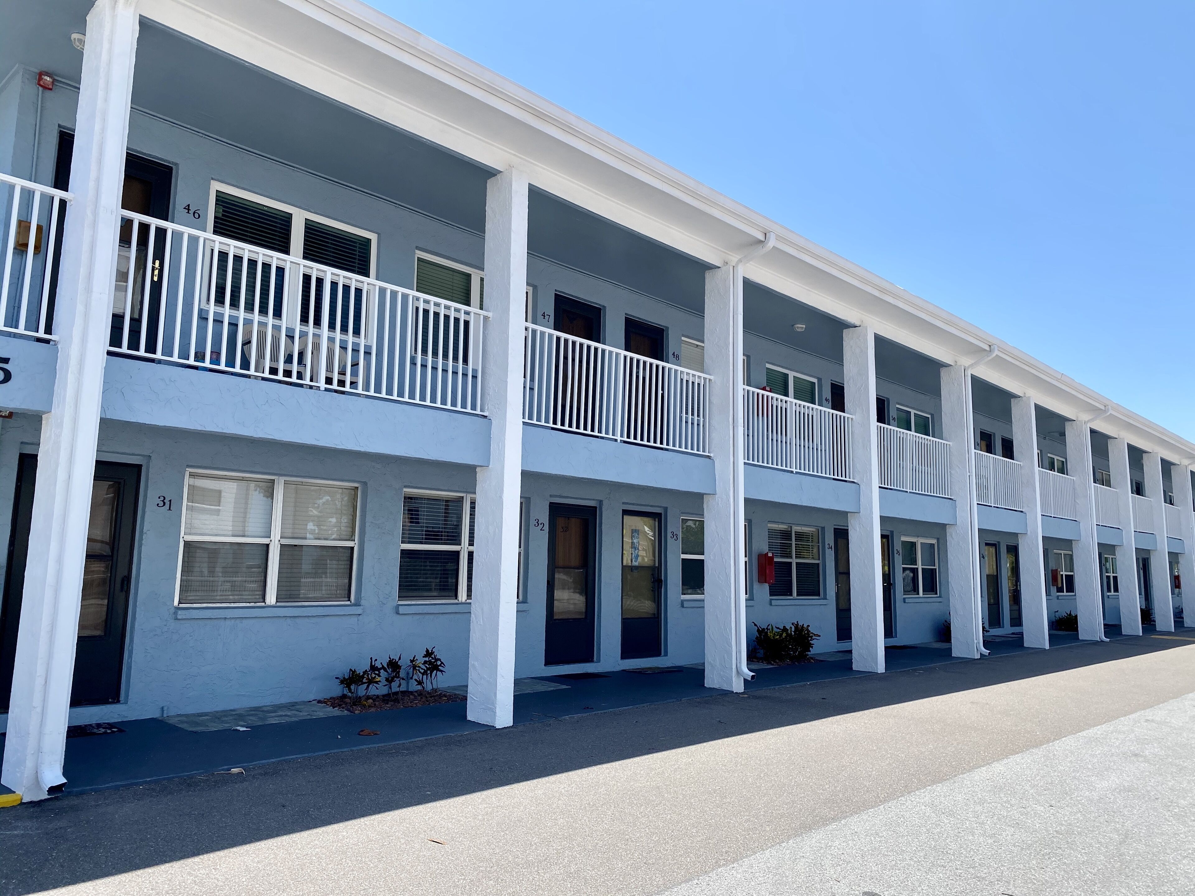 Cute 1 bd 1 ba Condo, Steps away from Sunset Beach and Gulf of Mexico