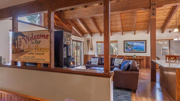 House, Multiple Beds (Bristol's Edge) | Lobby