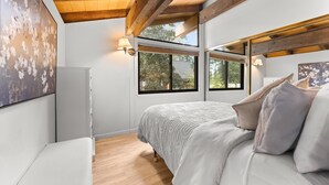 Hus - flere senge (Dolly Varden Cottage) | 2 soveværelser, Wi-Fi