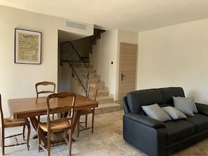 Interior - Maison de Campagne Authentique (Sartène)