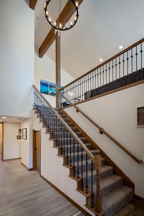 House, Multiple Beds, Lake View (Sandy Shores Villa) | Interior - Sandy Shores Villa (Tahoe Vista)