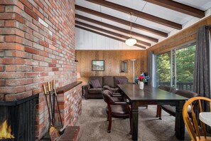 House, Multiple Beds (Agate Bay Ranch) | Living room