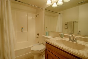 Bathroom - The Jewel Box (Carnelian Bay)