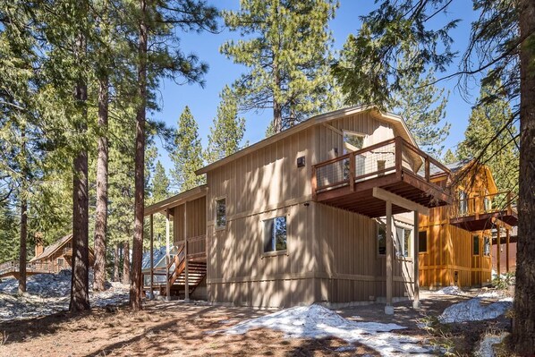 House, Multiple Beds (The Speckled Gem) | Exterior