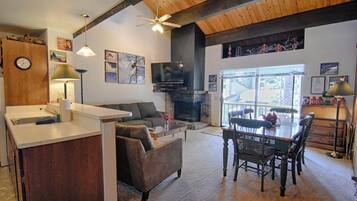 غرفة المعيشة