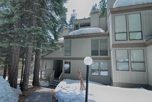 Huoneisto, useita sänkyjä (Tahoe Bliss) | Ulkopuoli