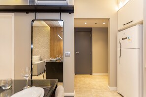 Helbor Stay Batel - HSB098 | Private kitchen