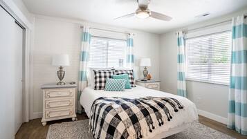 2 Schlafzimmer, BĂŒgeleisen/BĂŒgelbrett, Reisekinderbett, kostenloses WLAN