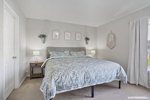 3 bedrooms, iron/ironing board, travel cot, free WiFi