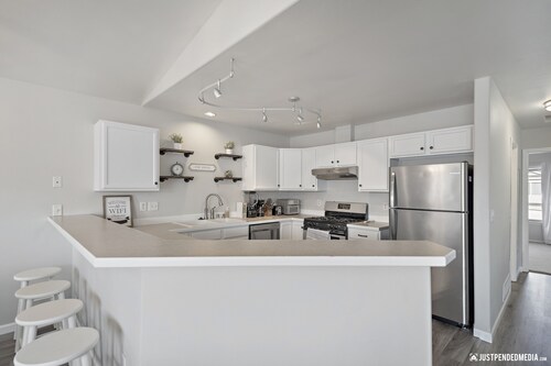 Family Getaway - Central Location - No Chores