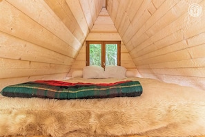 2 bedrooms - le Tipi du Trappeur - LA Chapelle Naude (LA CHAPELLE NAUDE)