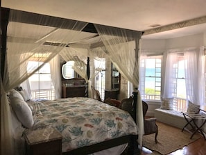 9 bedrooms, desk, iron/ironing board, free WiFi