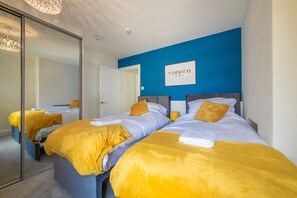 3 habitaciones, tabla de planchar con plancha y wifi gratis 