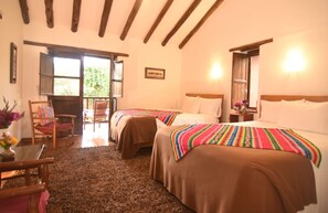 1 bedroom, in-room safe, iron/ironing board, travel cot - Family Retreat Room – Ideal for Parents & Two Children (Urubamba)