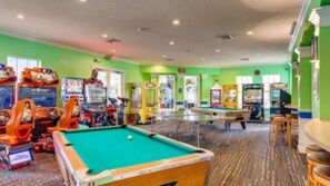 Spielezimmer