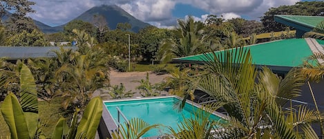 Utomhuspool