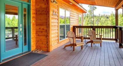 Three Bears Mountain Retreat; Private, Large, sleeps 18. Rocky Mnt National Park
