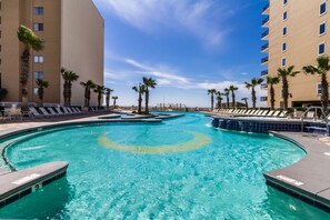 Sisäuima-allas, lämmitetty uima-allas