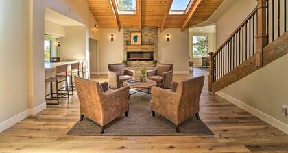 Hot Tub, Pool Table: Luxe Reno Chalet w/ Mtn View!