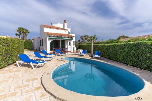 Villa menorquina, vistas al mar y piscina privada