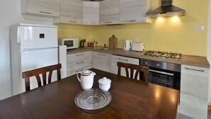 Fridge, microwave, oven, dishwasher - Rustico Rebustella by Interhome (Valtellina)