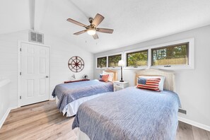 3 Schlafzimmer, Bügeleisen/Bügelbrett, kostenloses WLAN, Bettwäsche