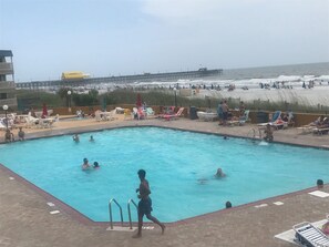 Outdoor pool - Maison Sur Mer , (Myrtle Beach)