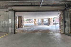 Property grounds - Abode at the Inn, ski-in/ski-out, hot tub, steps to Sterling lift (Park City)