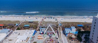Cozy beachfront property with amenities, completely renovated recently!