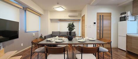 Deluxe appartement | Dineerruimte