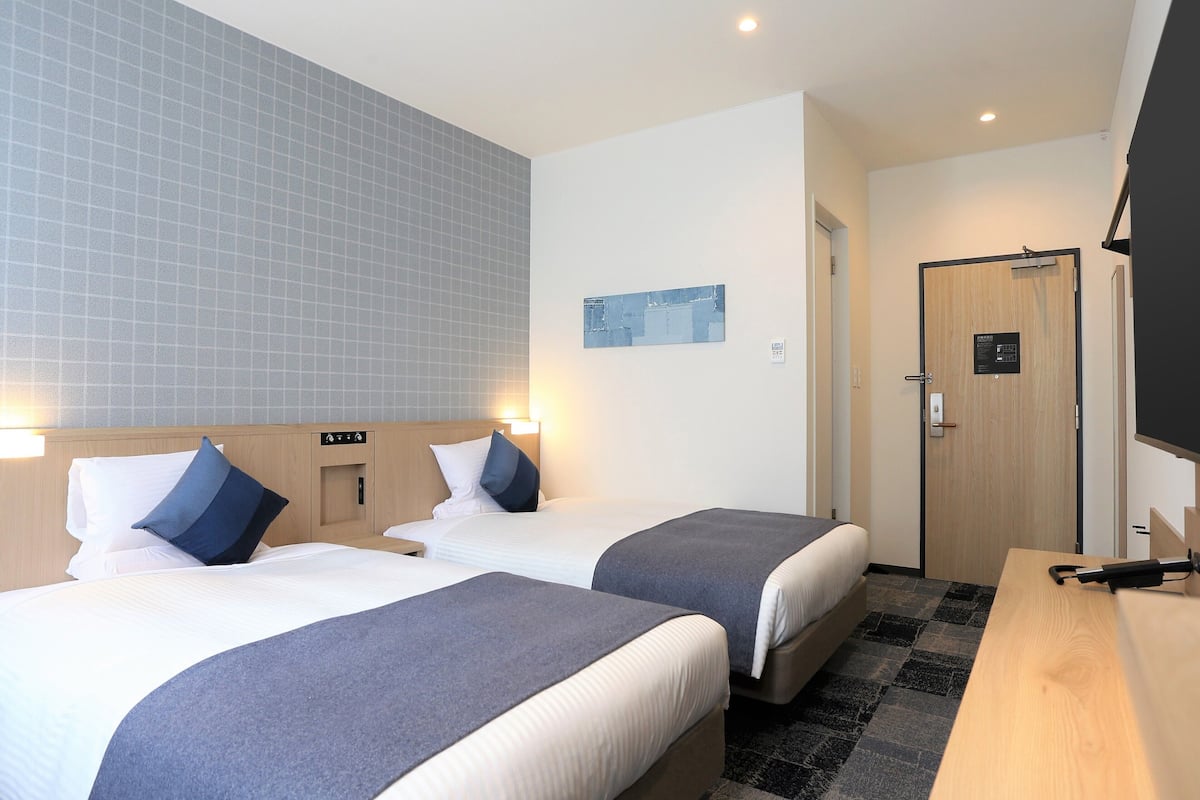 In-room safe, desk, blackout drapes, iron/ironing board